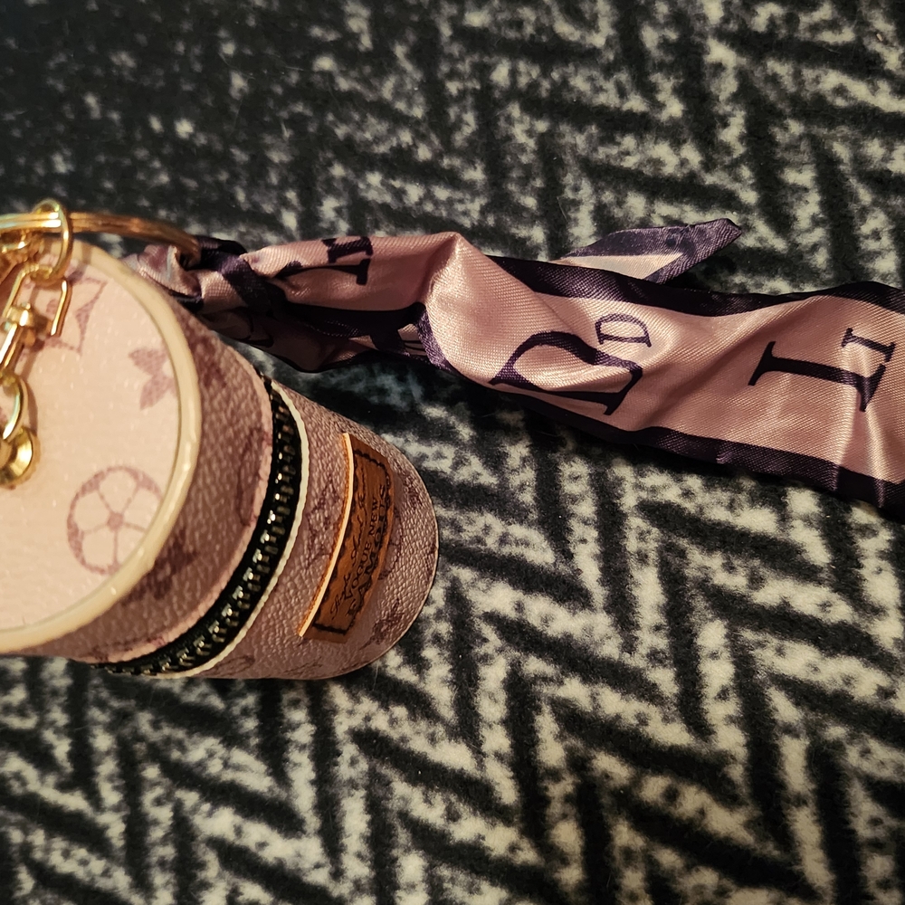 Pink Patterned Wristlet Keychain - Picture 3 of 6